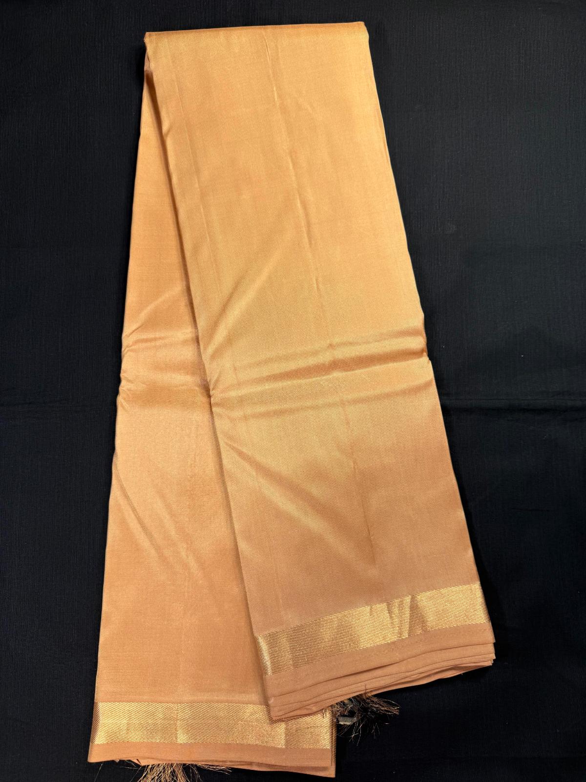 Beige Pure Kanjivaram Pattu, Light Weight and Small Kadi Border