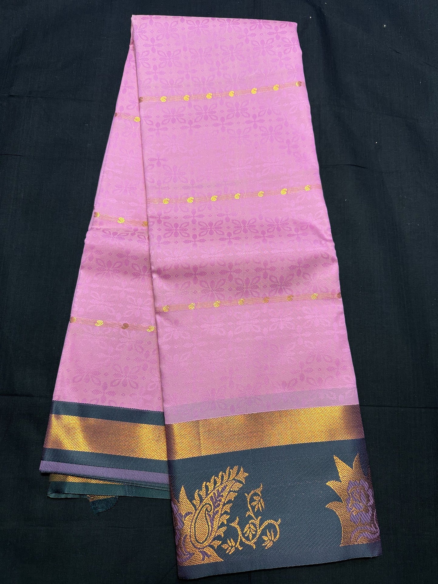Bay pink Fancy Saree, with jacquard and mangoes all over, copper kadi border and black border with flowers and mangoes