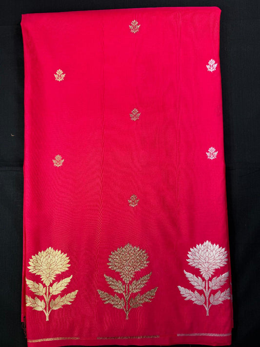 Red Banarasi with Gold and Silver butas with no border